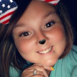 Meet your Posher, Kourtnie